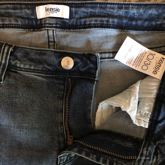 Stretch Fit Kensie Raw Hem Skinny Distressed Jeans - Picture 7 of 8